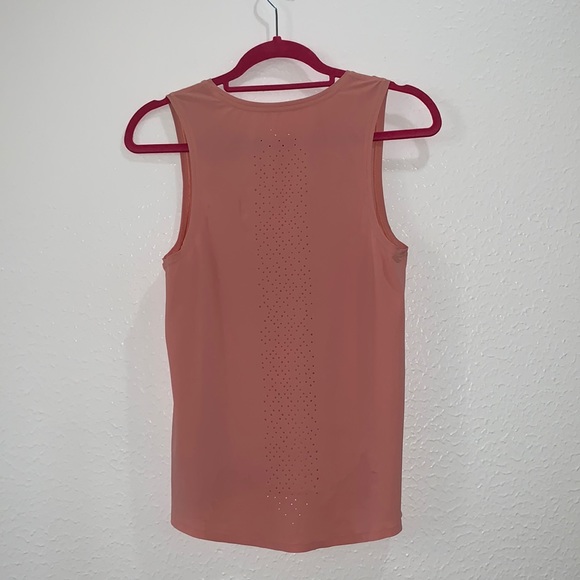 lululemon Athletic tank top - Picture 2 of 4